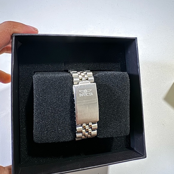 Invicta Watch - Picture 2 of 5